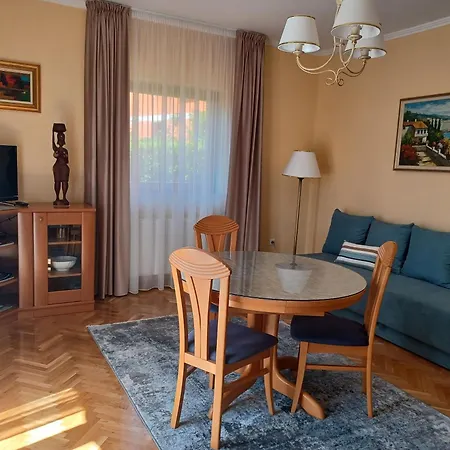 Stana Апартаменты *